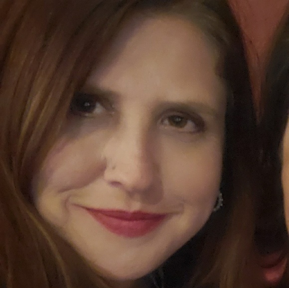 Meet your Posher, Gyneen - Picture 1 of 1